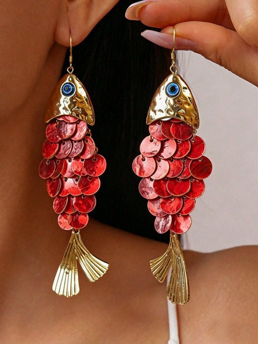 Red Women's Creative Fish Shaped Shell Tassel Earrings